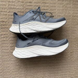 New Balance Fresh Foam mens size 12